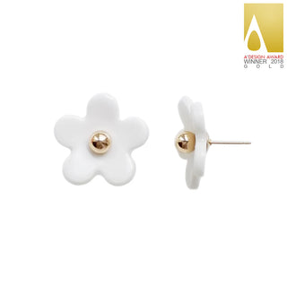 Everyday Porcelain Daisy Stud Earrings