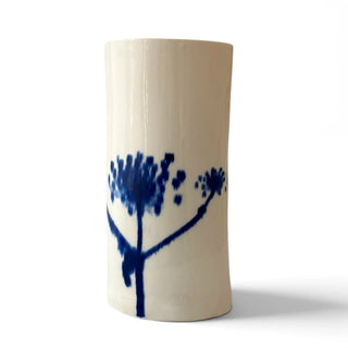 Helene Søs Schjødts - stor vase med blåt blomstermotiv