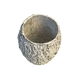 Stor Cylinder vase i Råhvid med grøneligt spil set skråt oppefra