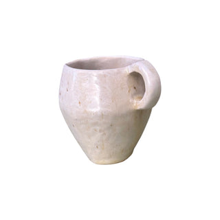 Diamant kop med hank i størrelsen mellem i lys farve set fra siden