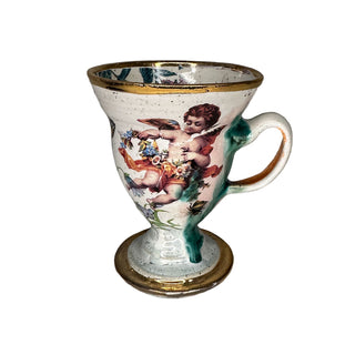 Krus med engel og sommerfugl