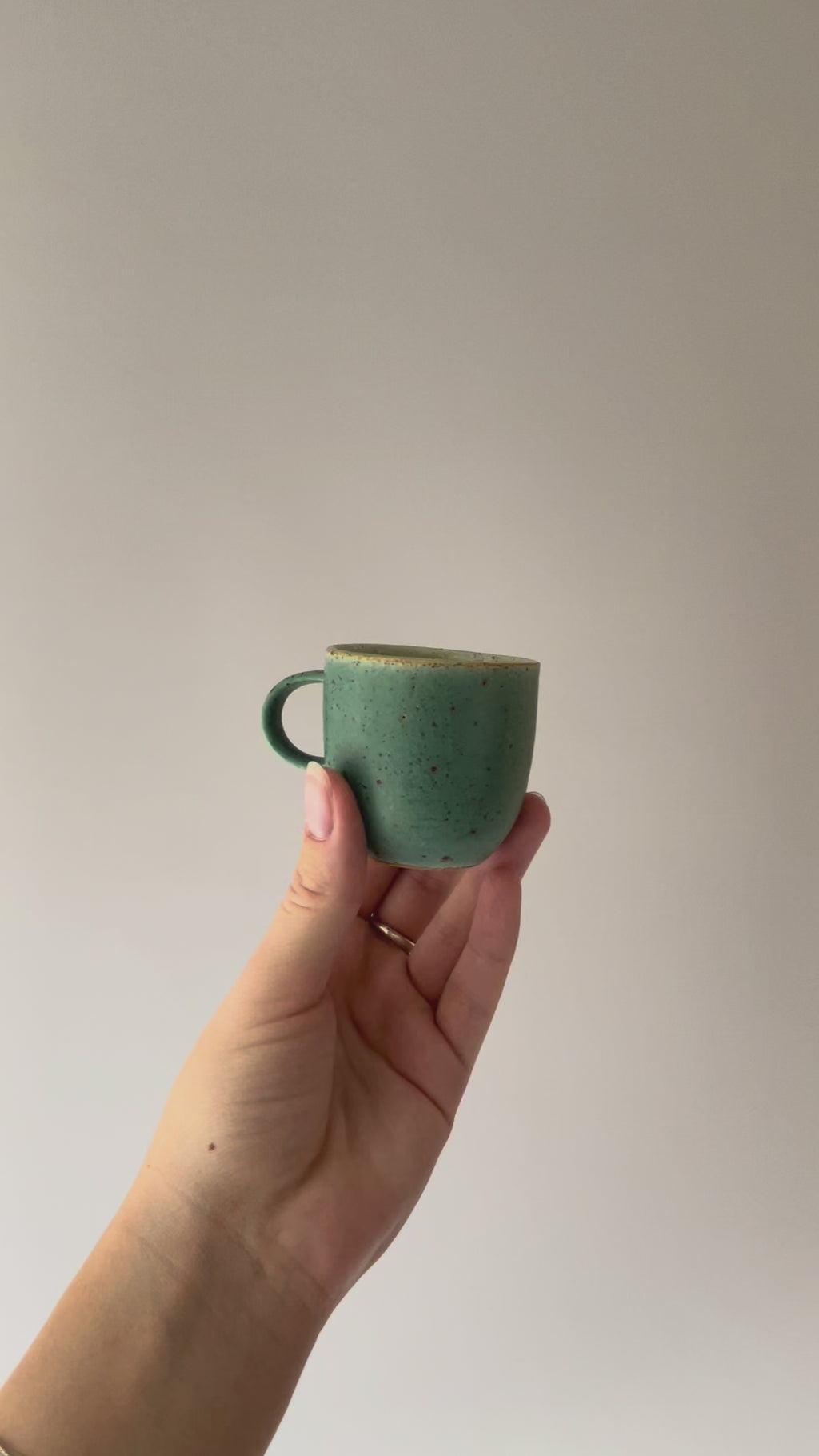 Anna Bystrup espressokop i grøn farve 