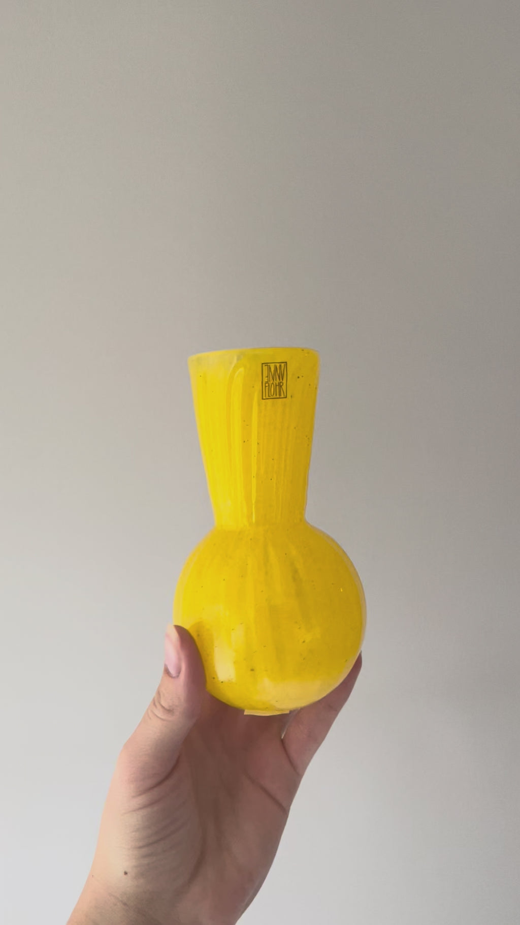 Anne Flohr nøglehulsvase i gul farve 