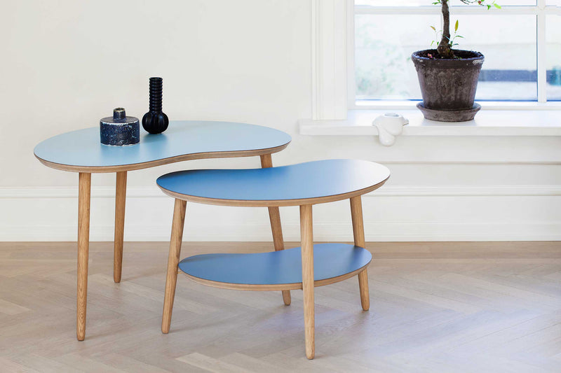 Dansk designet sofabord med laminat og egetræsben